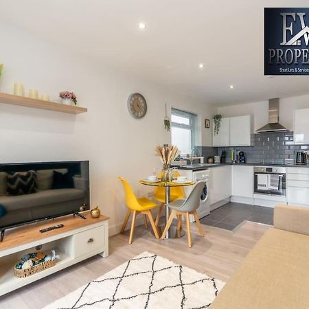 Charming Cosy Getaway Ideal For Leisure & Business Southampton Exteriér fotografie