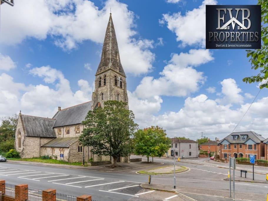 Charming Cosy Getaway Ideal For Leisure & Business Southampton Exteriér fotografie
