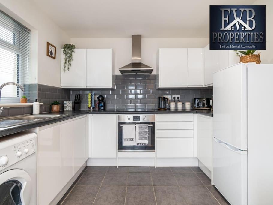 Charming Cosy Getaway Ideal For Leisure & Business Southampton Exteriér fotografie